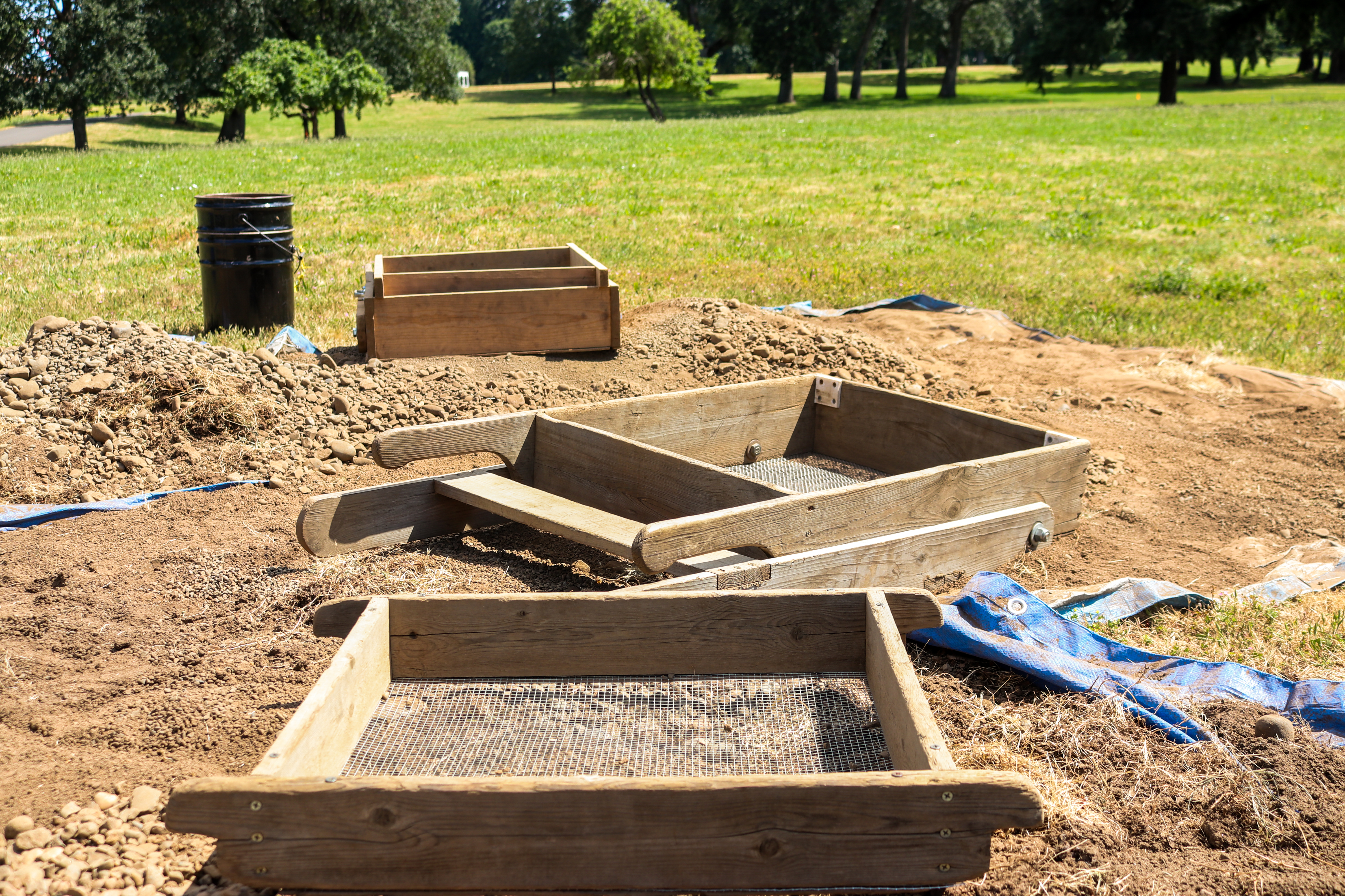 Archaeology in action: Students participate in public field school