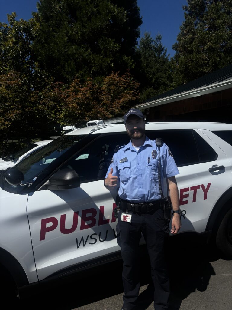 Beau Watts, WSUV Campus Security Officer at the Department of Public Safety. (Elizabeth Flores/The VanCougar)