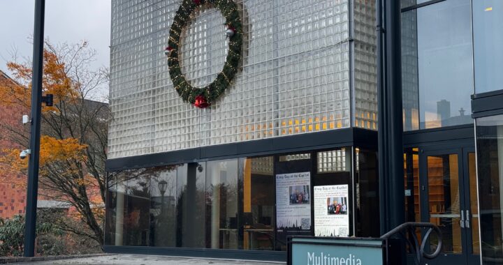 The Tradition of the Annual Christmas Wreath at WSU Vancouver