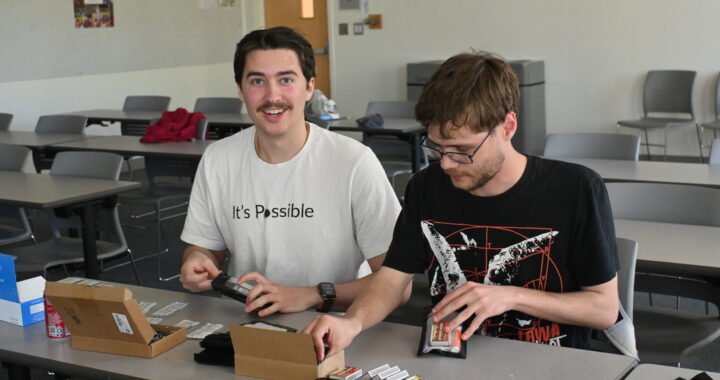 Students Give Back to Their Community at Pre-Health Club Care Kit Event