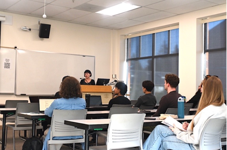 Taken during the Binary Bet, showcasing speaker Kelly Gorman (Noemi Jimenez/VanCougar)