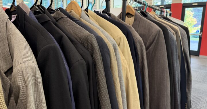Annual Professional Clothing Closet Helps Students Dress for Success